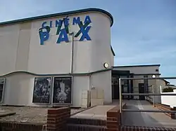 La salle de cinéma Pax.