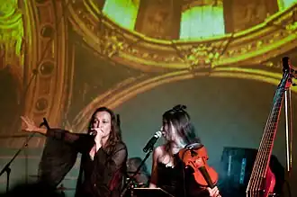 Description de cette image, également commentée ci-après