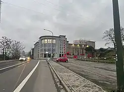 La salle des fêtes O.M. sur le quai Louva à Ougrée (Seraing).