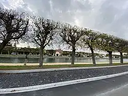 Quai des Tilleuls.