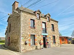Le Foyer du Pèlerin du sanctuaire de Notre-Dame de Toute Aide.