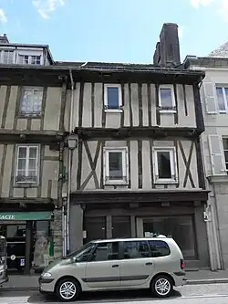 La maison du no&nbsp;8, rue Brémond-d'Ars.