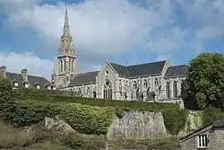 Basilique Notre-Dame de Délivrance de Quintin.