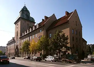 De la rue Scheelegatan (nord-ouest).