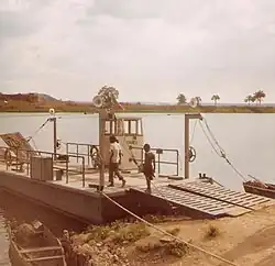 Vue du fleuve dans le parc national de Kisama en 1972.