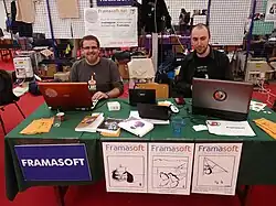 Dessin représentant le stand Framasoft