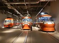 Galerie des Romancecar (de gauche à droite : SE, NSE, LSE)