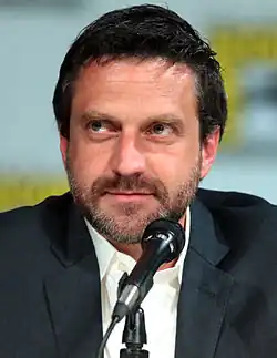 Raúl Esparza a interprété Rafael Barba