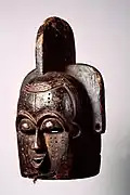 Masque heaume emboli. Bois, 41 cm. République du Congo, XXe&nbsp;siècle