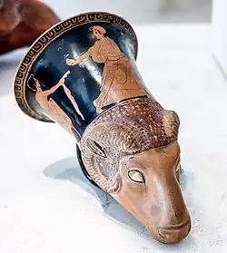 Terre cuite par Sotadès (potier), vers 460 av. J.-C.(Petit Palais, Paris).