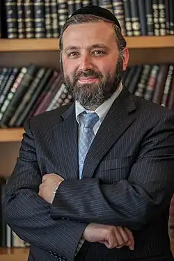 Description de l'image RavDovRoth.jpg.