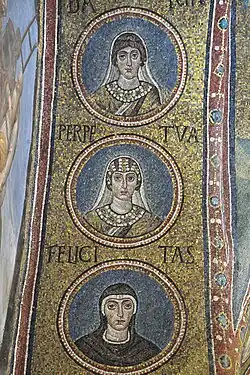 Médaillons d'une autre arche.