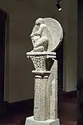 La sculpture dite « Astrolabe de Ratisbonne ».