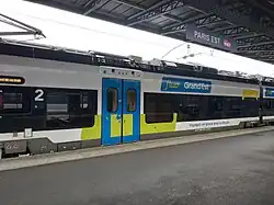 Détail de la livrée, sur un Régiolis version Intercités 1ère Version.