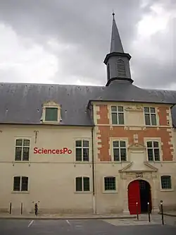 façade de Sciences-po,