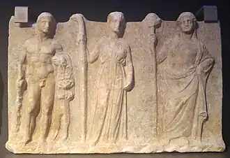 Dionysos, Héraclès et peut-être Artémis