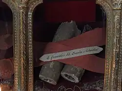 Reliques de Saint-Del dans l'église.