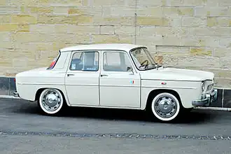 Renault 8 Major.