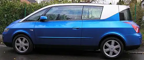 Renault Avantime (2001) - Crossover, coupé ou monospace ?