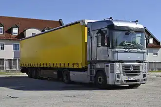 Renault AE/Magnum