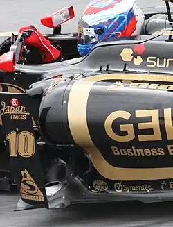 Photo de Vitaly Petrov à bord de la Renault R31