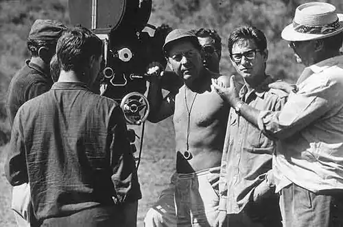 Description de cette image, également commentée ci-après