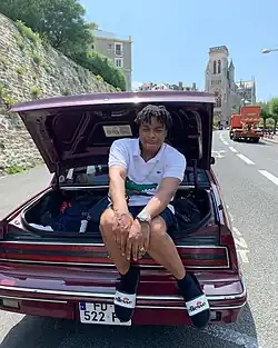 Description de l'image Retro x.jpg.