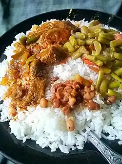 Riz, bœuf et haricots verts