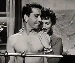 Les Bas-fonds de Frisco (1949) : Richard Conte et Valentina Cortese
