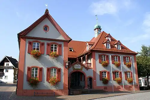 L'hôtel de ville de Riegel.
