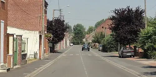 La rue René-Caby à Rieulay en juillet 2018.