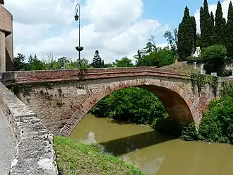 L'Arize à Rieux-Volvestre : le pont de Lajous.