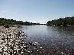 Le Tessin près de Motta Visconti.