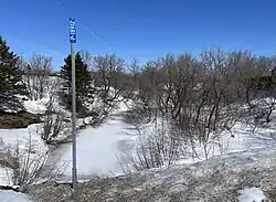 Rivière des Chutes, signalisation du pont P-19912[5]