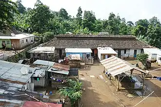 Logements des travailleurs.