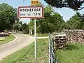 Entrée de Rochefort-sur-la-Côte.