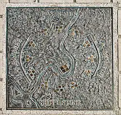 L'horloge de marées de la place Colbert.