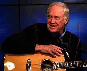 Ronny Cox(Dick Jones)