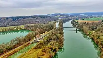 L'écluse et le pont de Roset-Fluans.