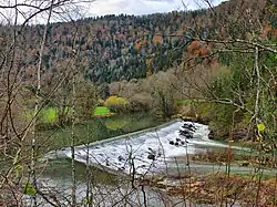 Barrage sur le Dessoubre au niveau de Rosureux.