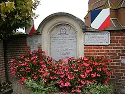 Monument aux morts.