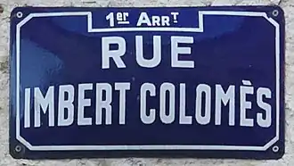 Voir la plaque.