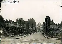 Rue du Plat en 1920 après les destructions du siège de 1914