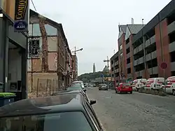 Le nouveau parking SNCB de la rue de Plan Incliné en avril 2004