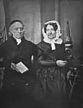 Le charpentier de marine et poète hambourgeois Johann Daniel Runge&nbsp;(de) et son épouse Beata Katharina Wilhelmine, vers 1845.