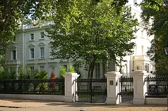 Ambassade à Londres.