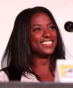 Rutina Wesley dans le rôle de Tara Thornton