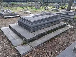 Sépulture Félix Auguste Gillard.