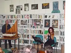 Séquence musicale à la bibliothèque de Vigoulet-Auzil.