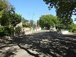 Le carrefour central.